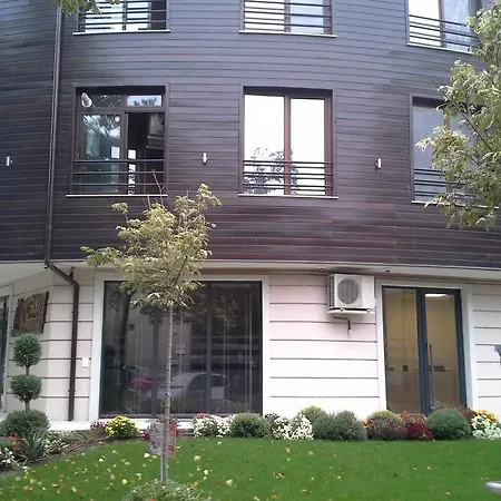 Retro * Ντόμπριτς