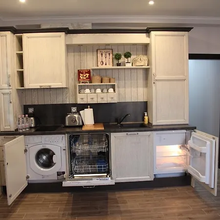 Retro Ντόμπριτς